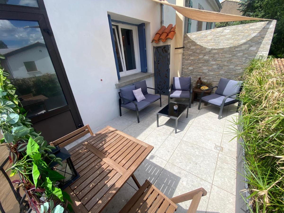 L'Esplanade, Appartement En Centre-Ville Au Calme Puisserguier Bagian luar foto